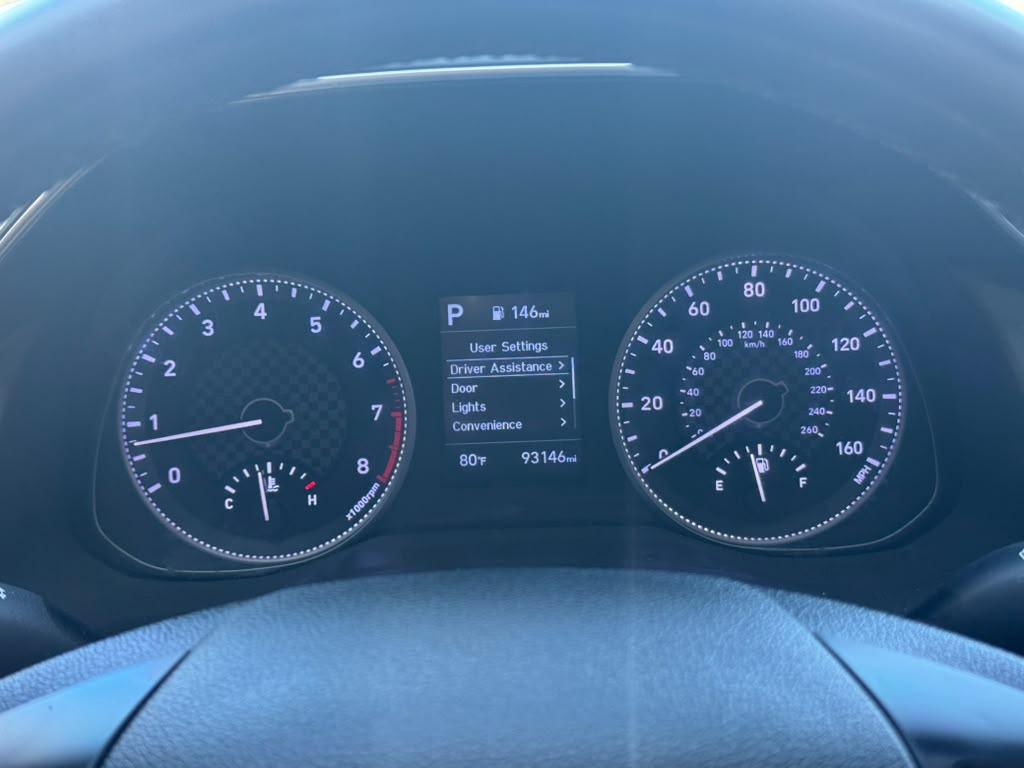 Hyundai Elantra photo 9