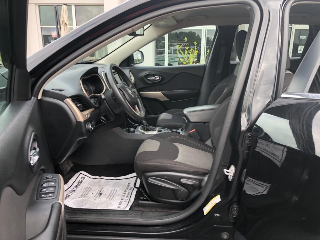 Jeep Cherokee  2018