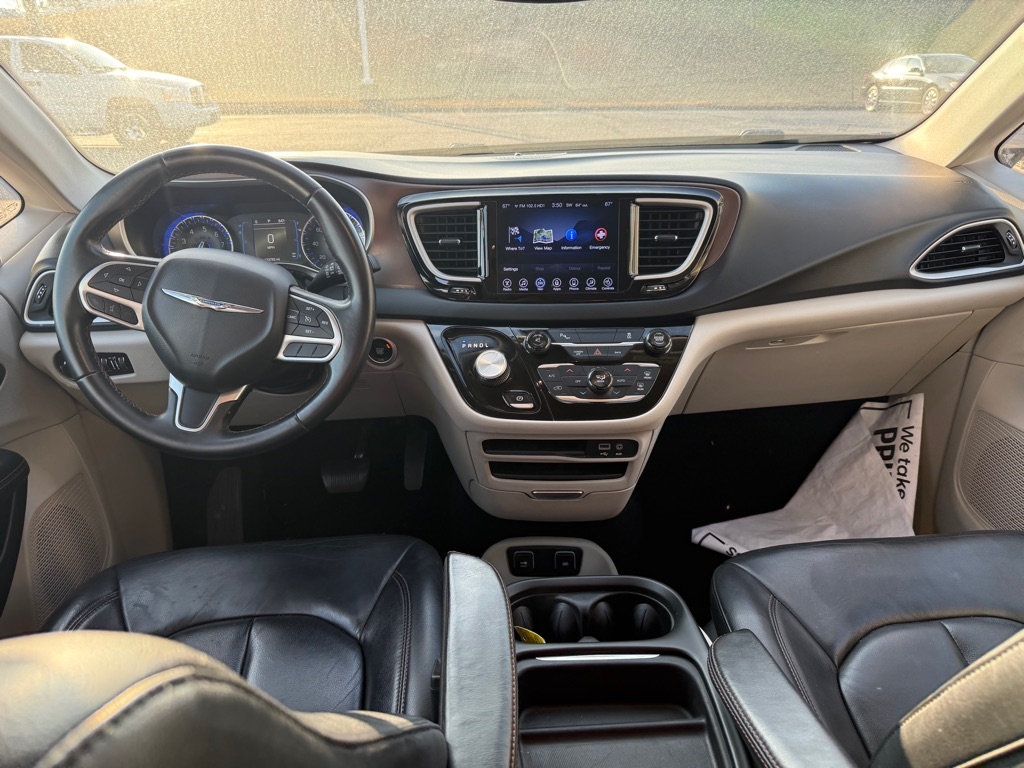 Chrysler Pacifica  2017