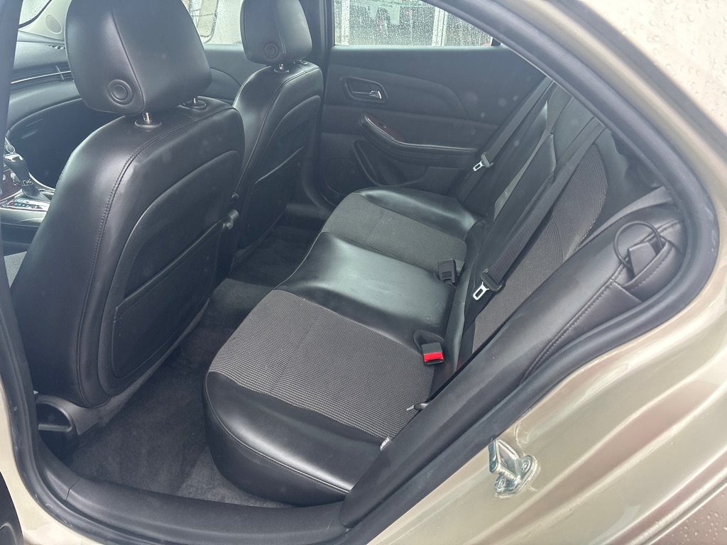 Chevrolet Malibu  2013 Chevrolet Malibu  2013