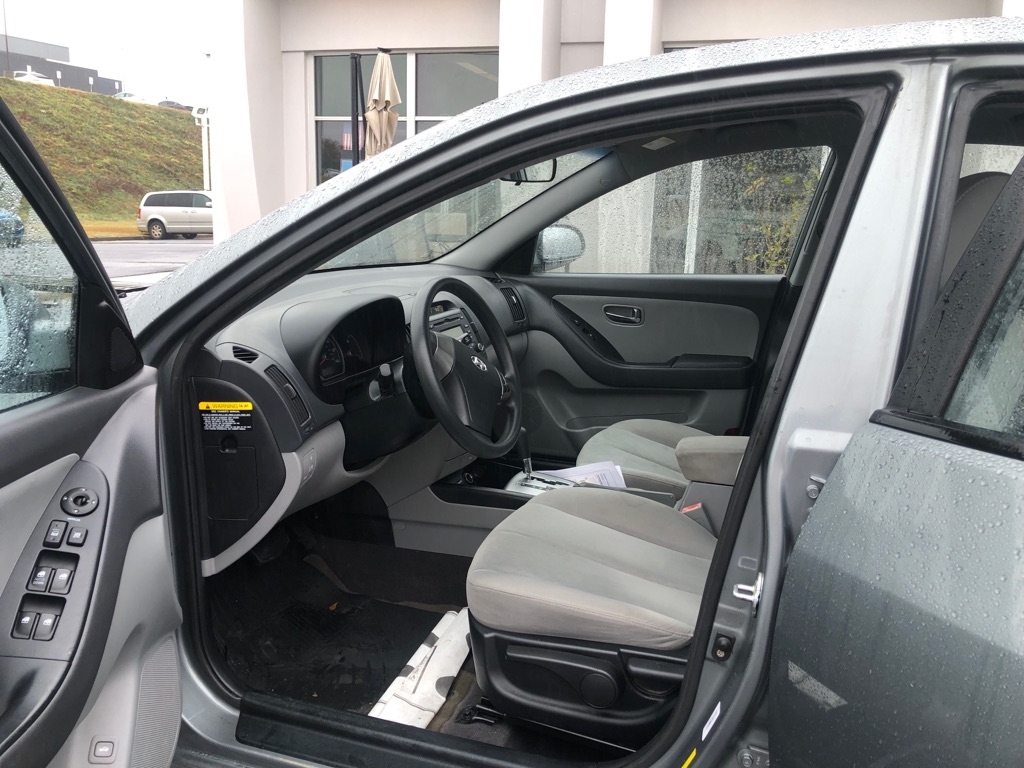 Hyundai Elantra  2010 Hyundai Elantra  2010