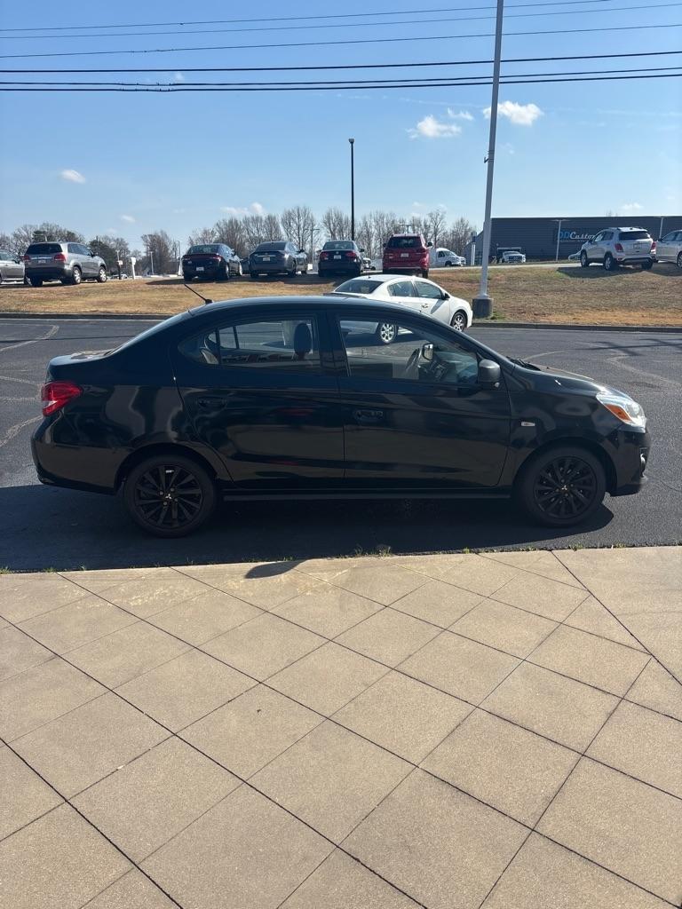 Mitsubishi Mirage G4  2020