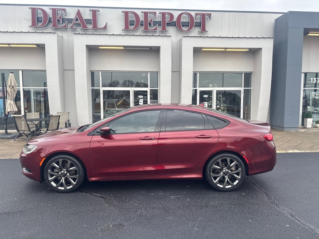 2016 Chrysler 200 S