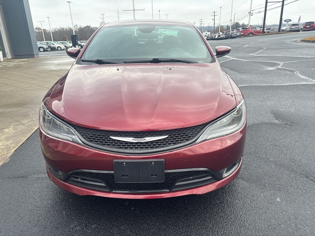 Chrysler 200  2016