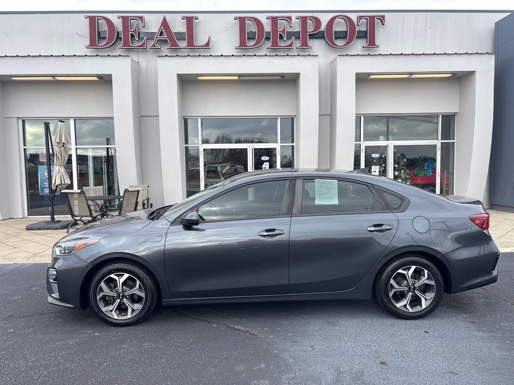 2019 Kia FORTE LXS's photo