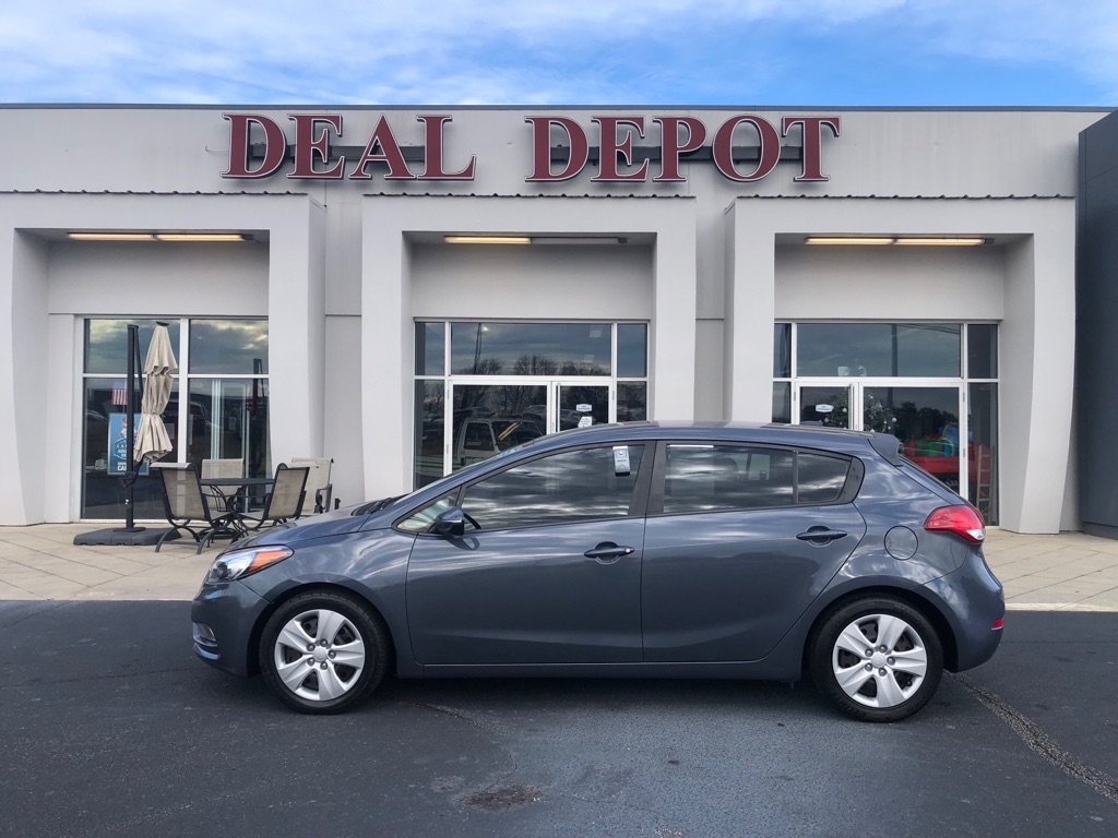 Kia Forte 5-Door  2016