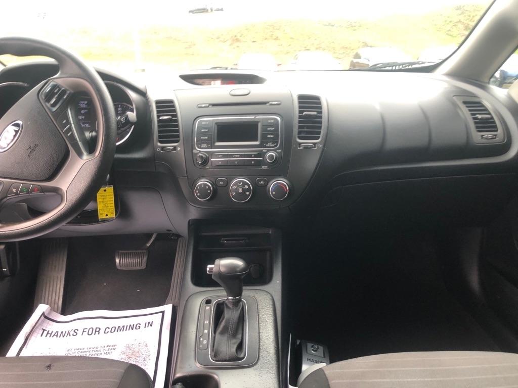 Kia Forte 5-Door  2016