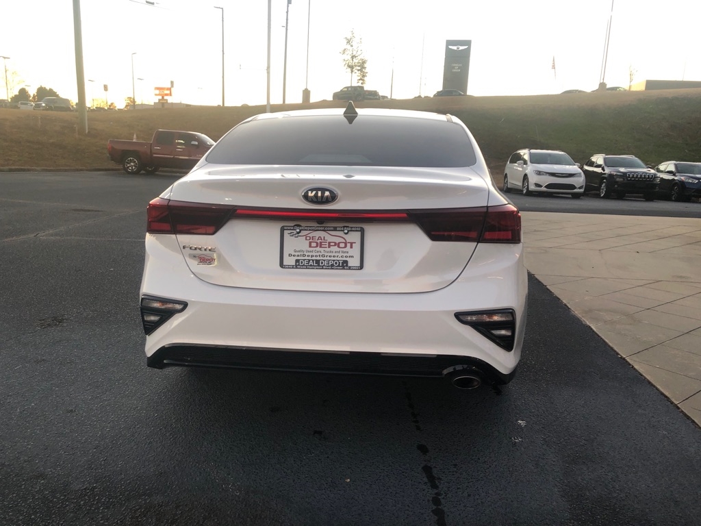 Kia Forte  2021