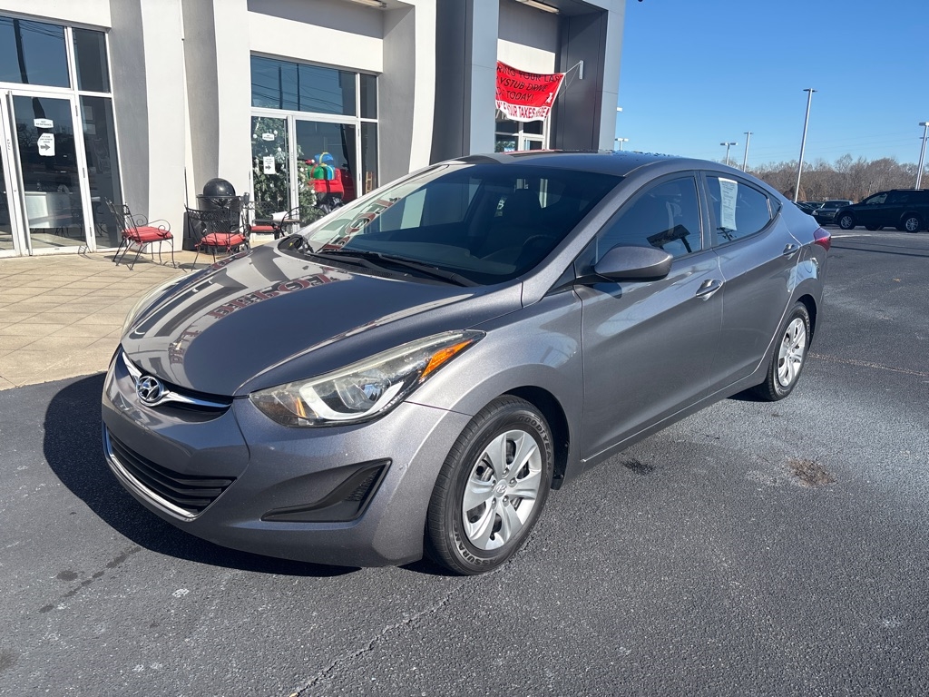 Hyundai Elantra  2016