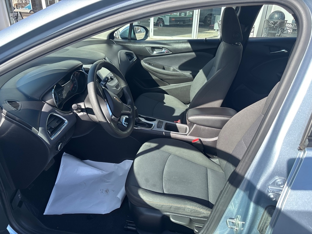 Chevrolet Cruze  2017