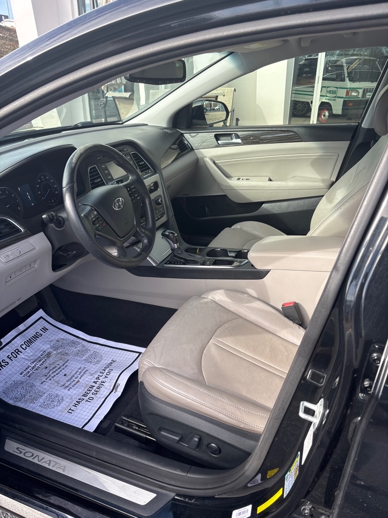 Hyundai Sonata  2015