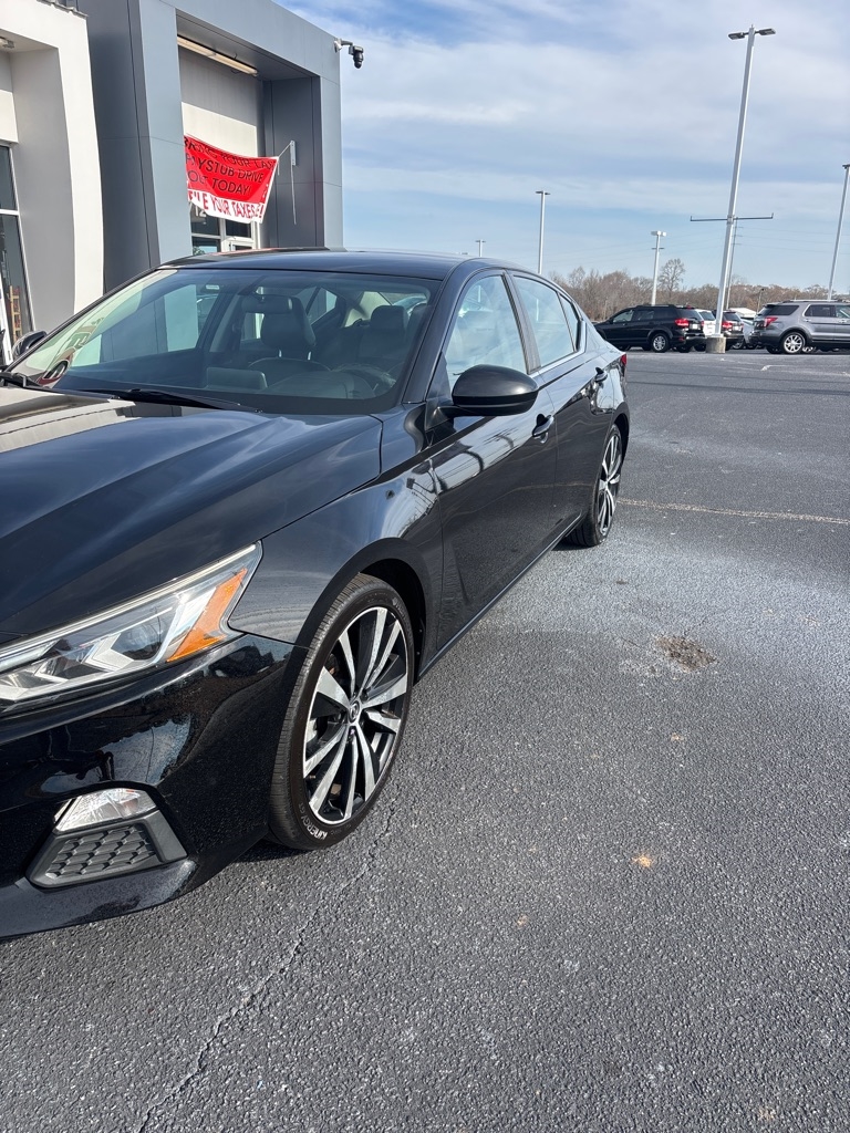 Nissan Altima  2019