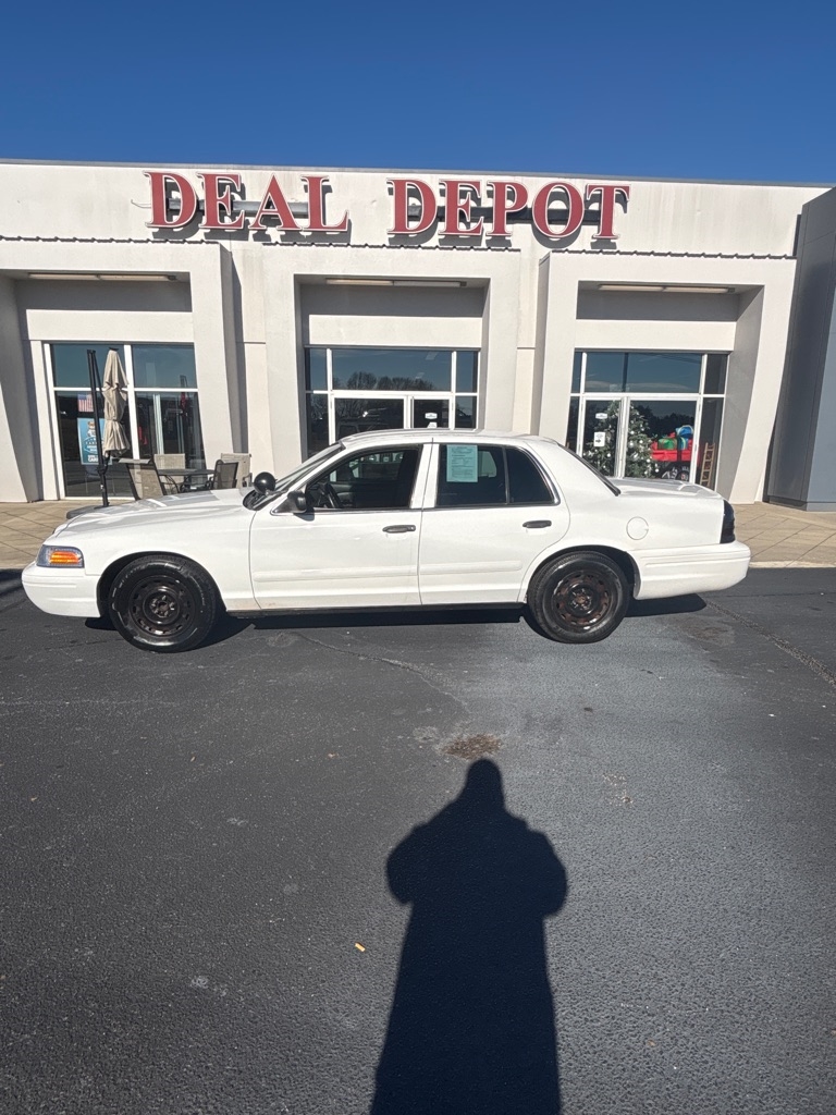 Ford Crown Victoria  2008