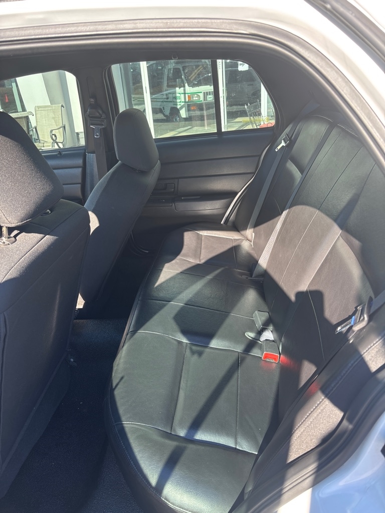 Ford Crown Victoria  2008