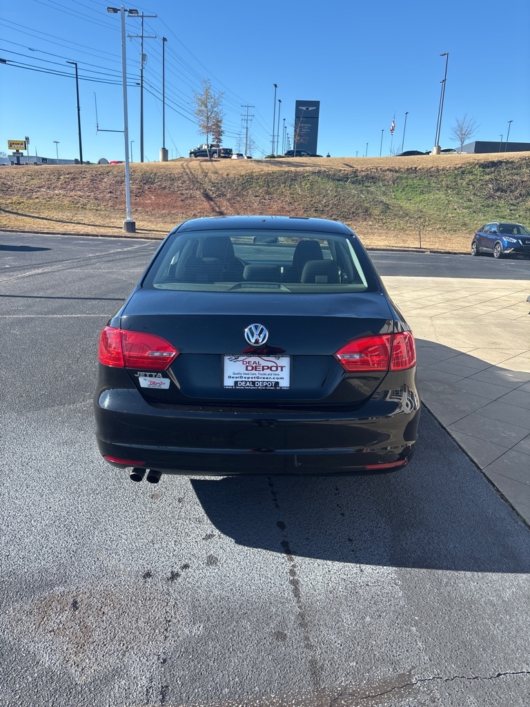 Volkswagen Jetta  2013