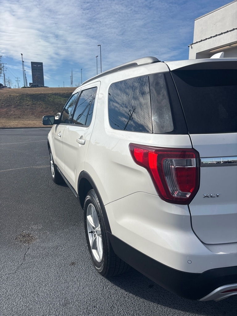 Ford Explorer  2016