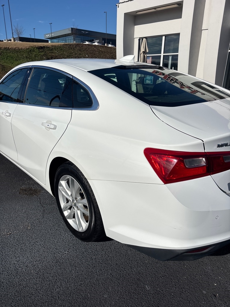 Chevrolet Malibu  2017