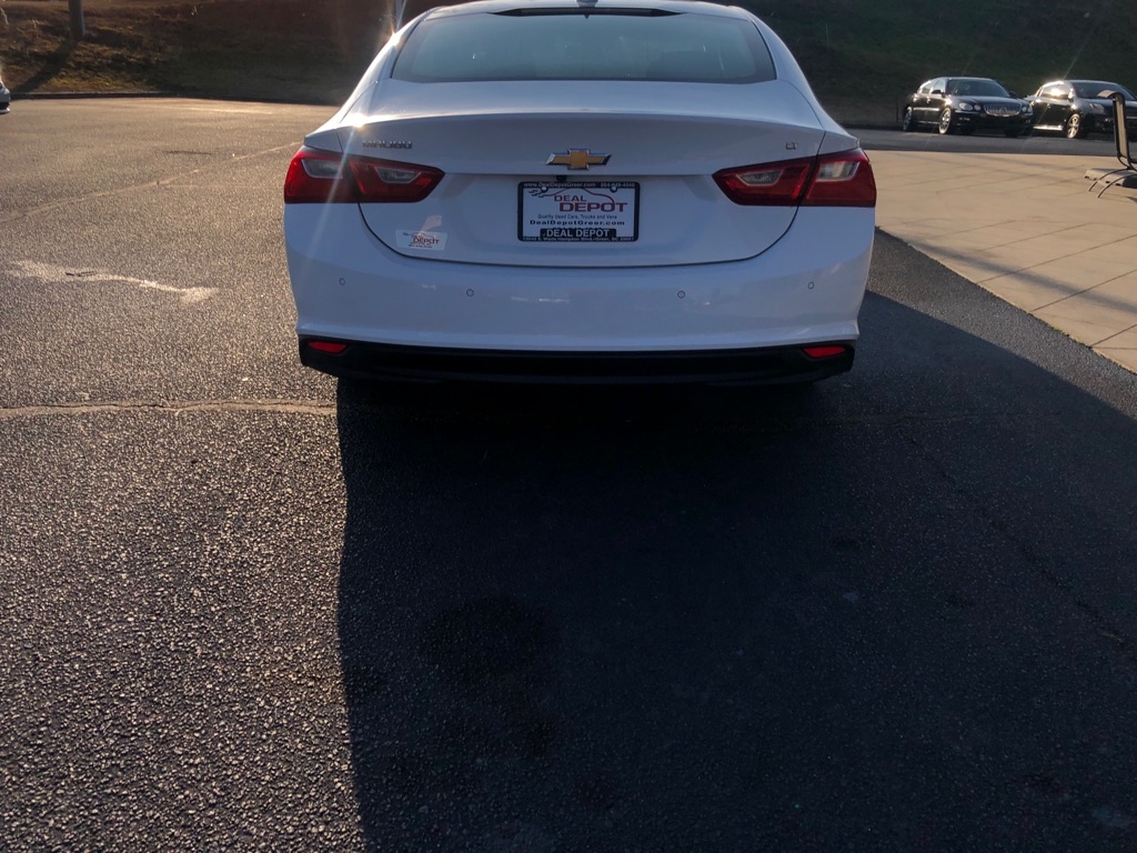 Chevrolet Malibu  2017