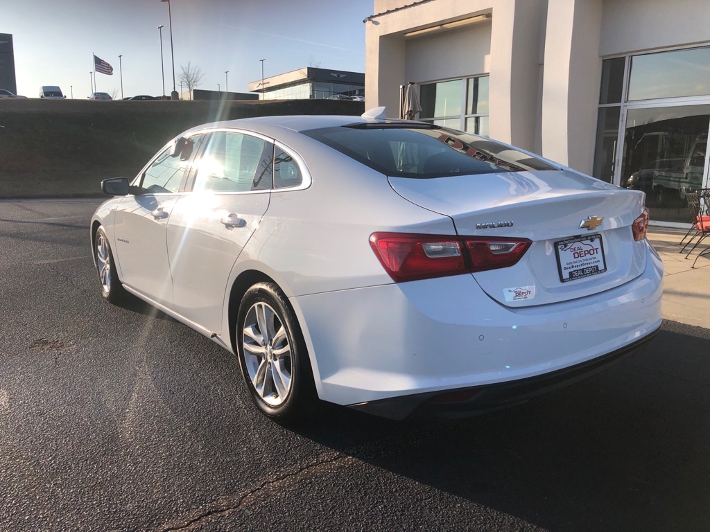 Chevrolet Malibu  2017