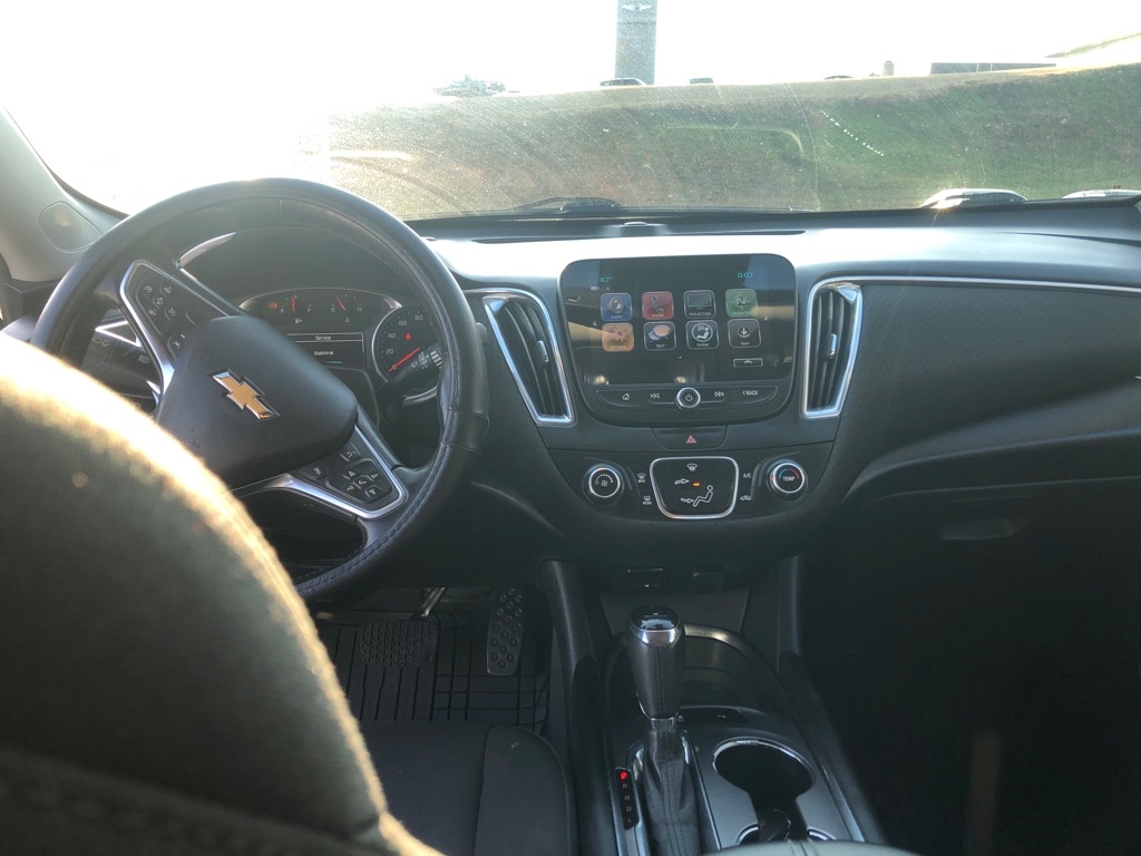 Chevrolet Malibu  2017