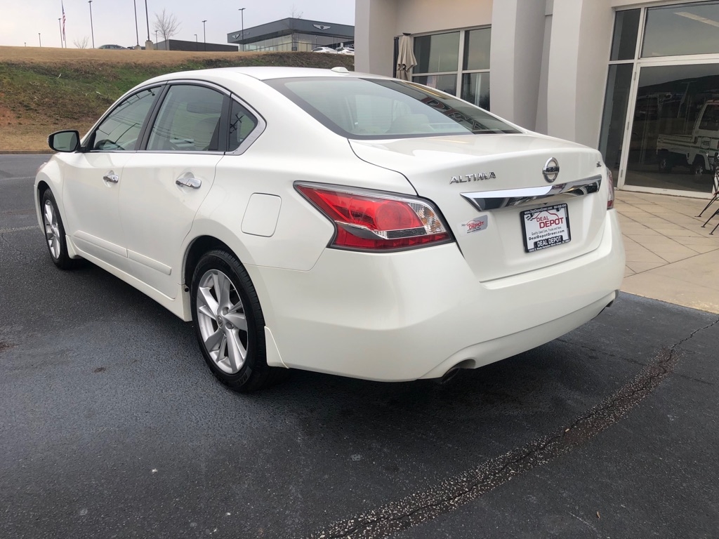 Nissan Altima  2015
