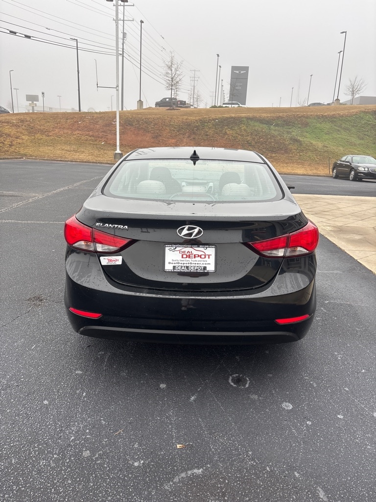 Hyundai Elantra  2016