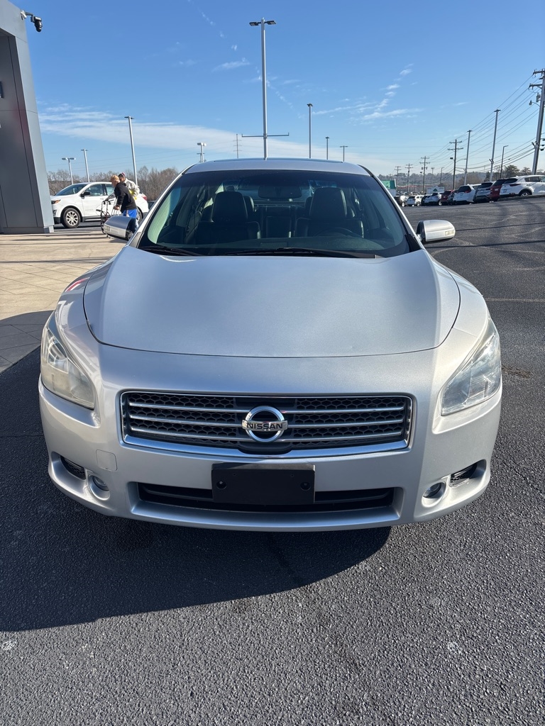 Nissan Maxima  2009