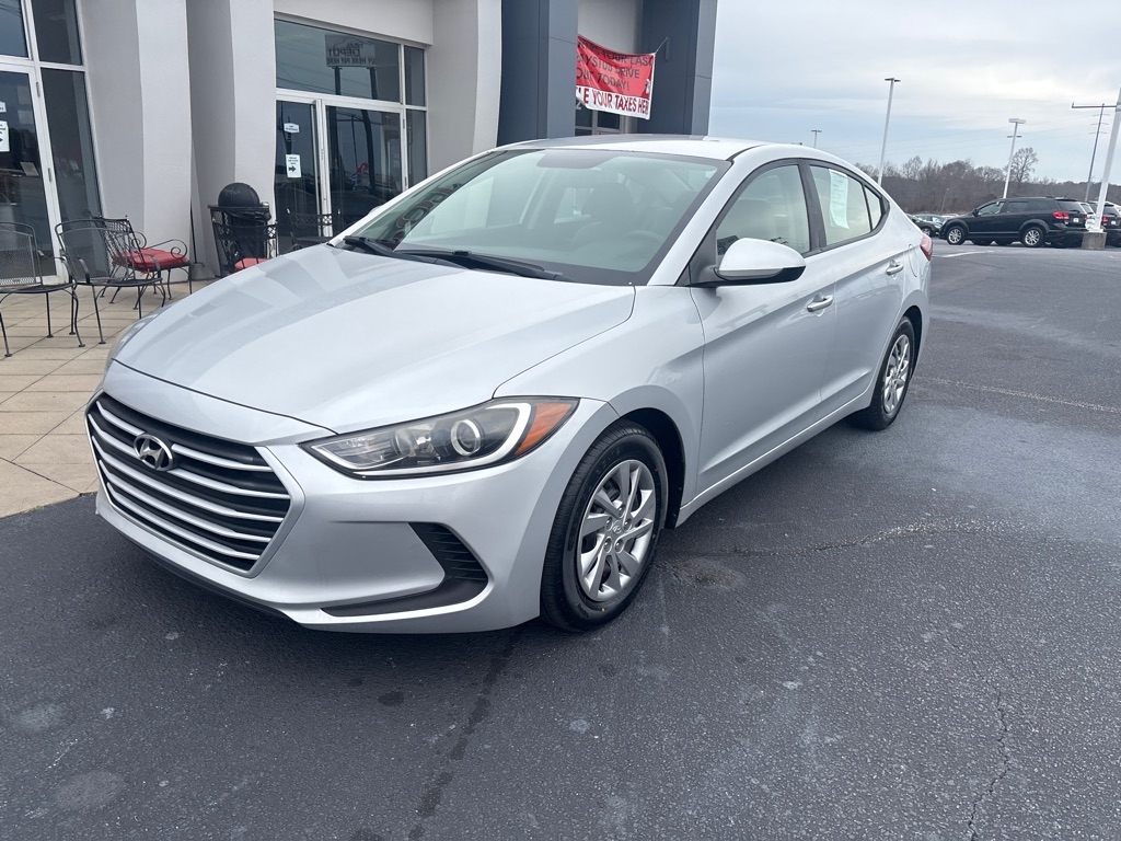 Hyundai Elantra  2017