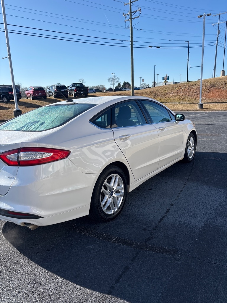 Ford Fusion  2015