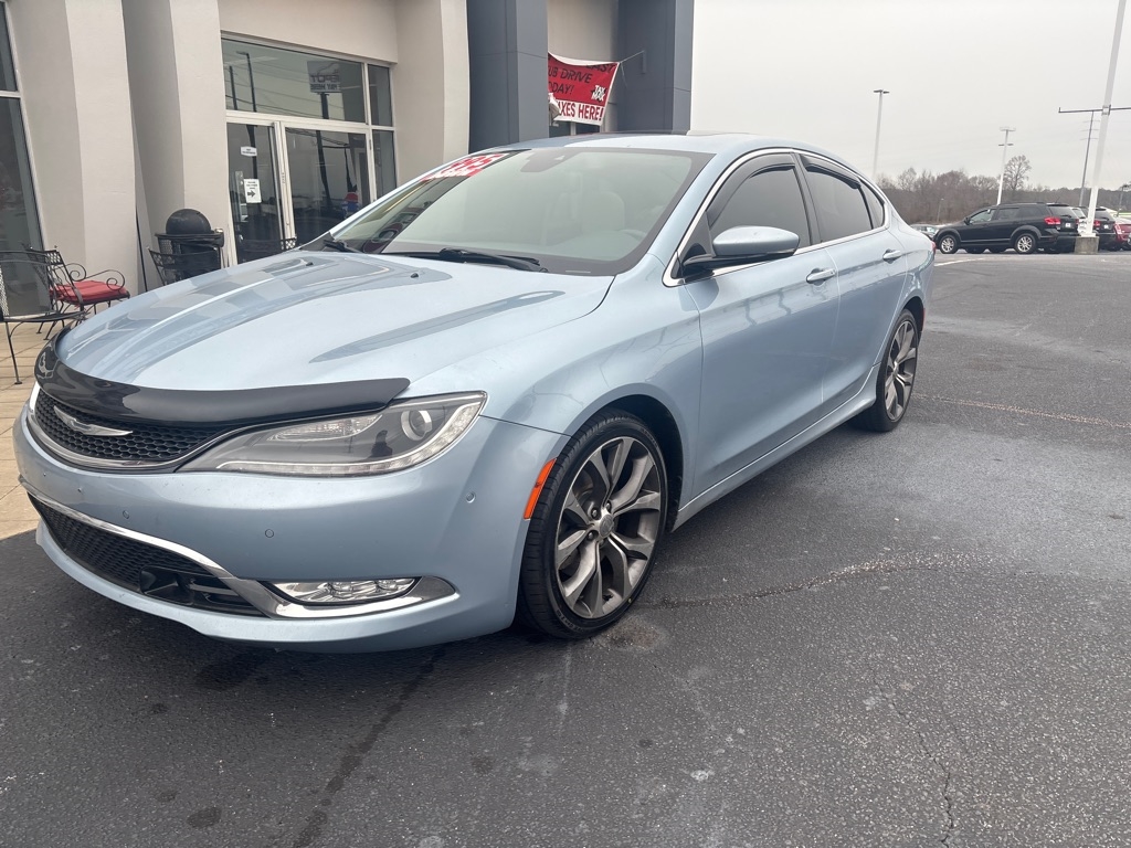 Chrysler 200  2015