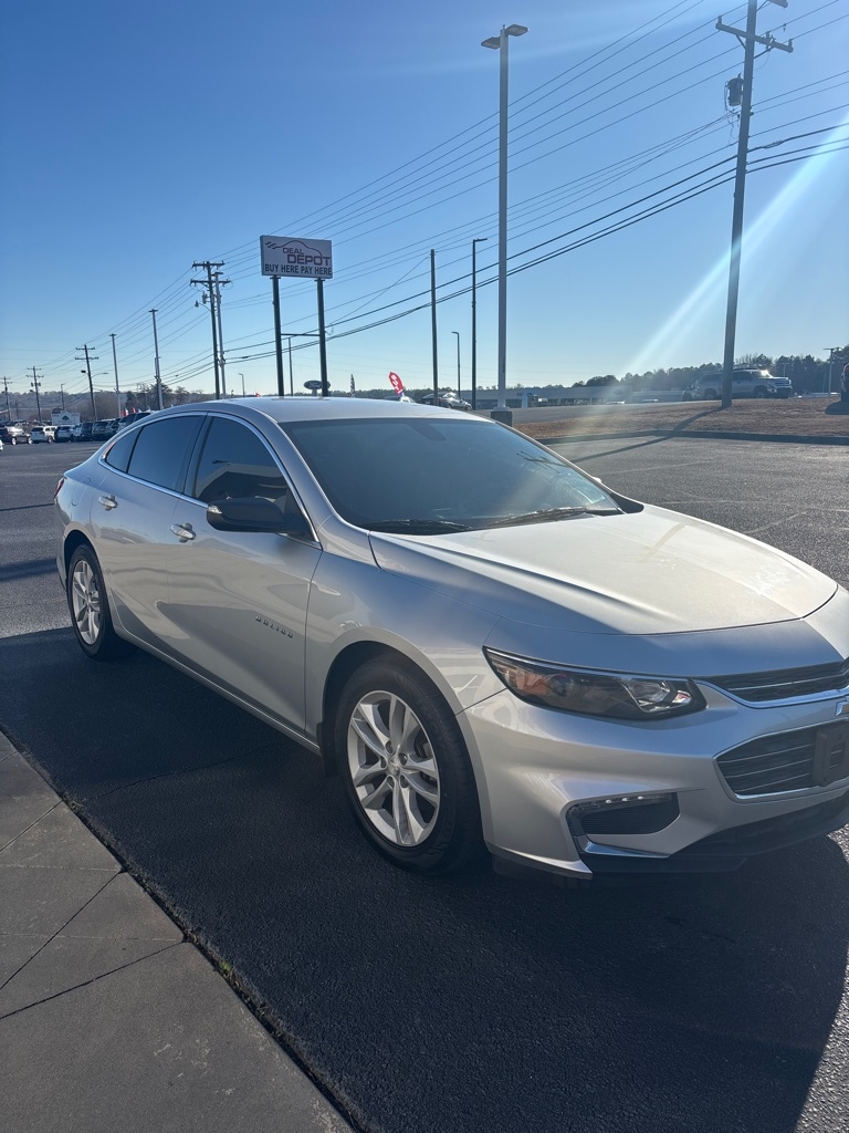 Chevrolet Malibu  2016