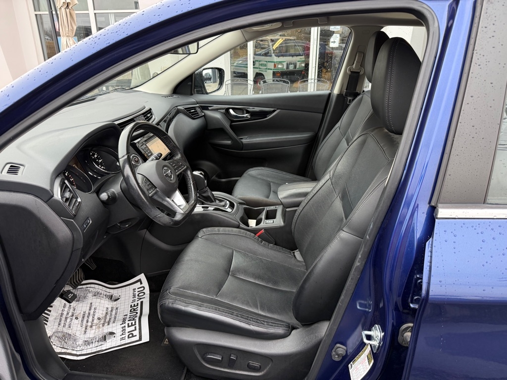 Nissan Rogue Sport  2017