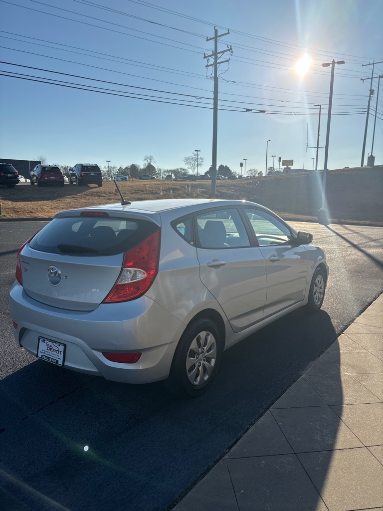 Hyundai Accent  2017