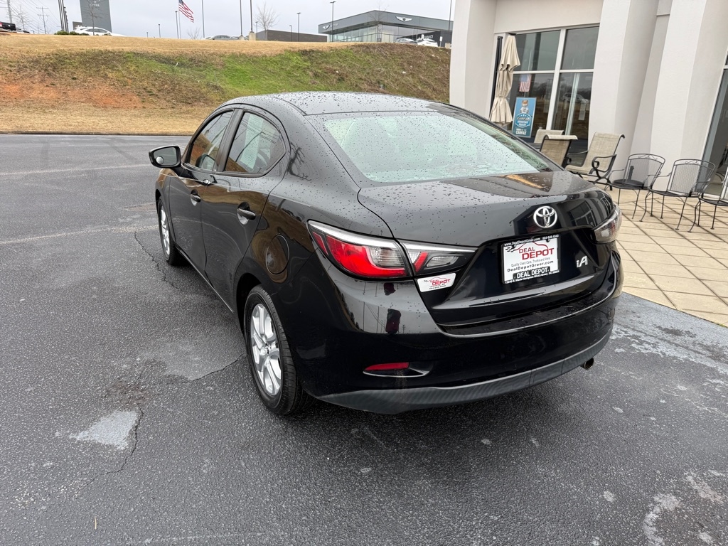 Toyota Yaris iA  2018