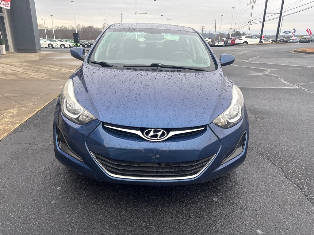 Hyundai Elantra  2016