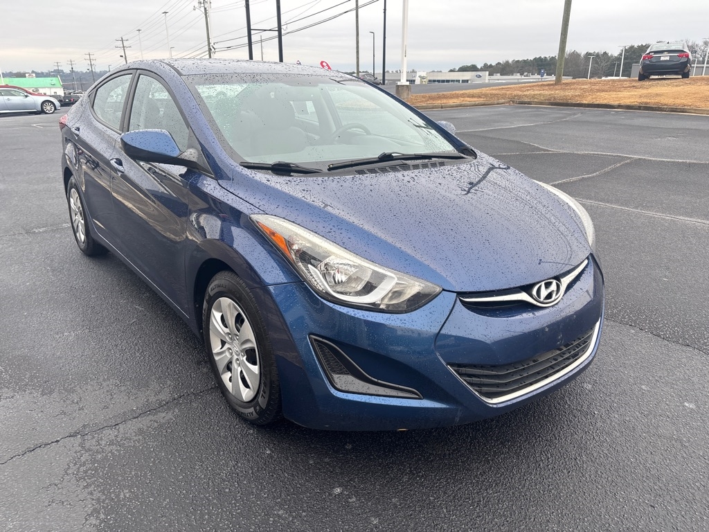 Hyundai Elantra  2016