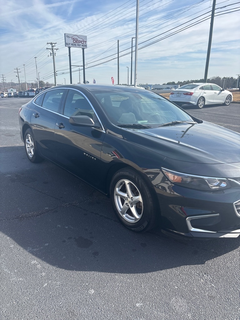 Chevrolet Malibu  2018