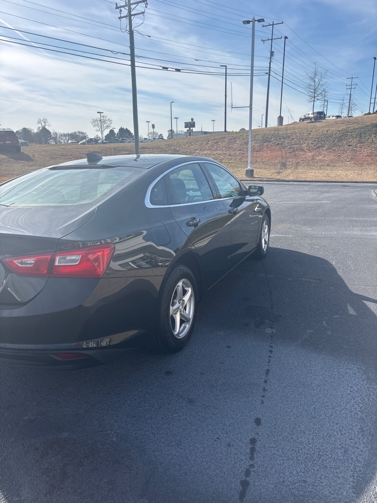 Chevrolet Malibu  2018