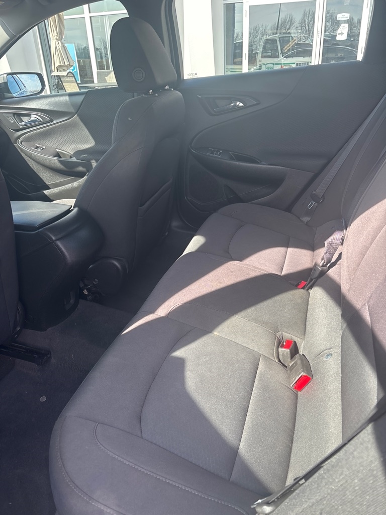 Chevrolet Malibu  2018