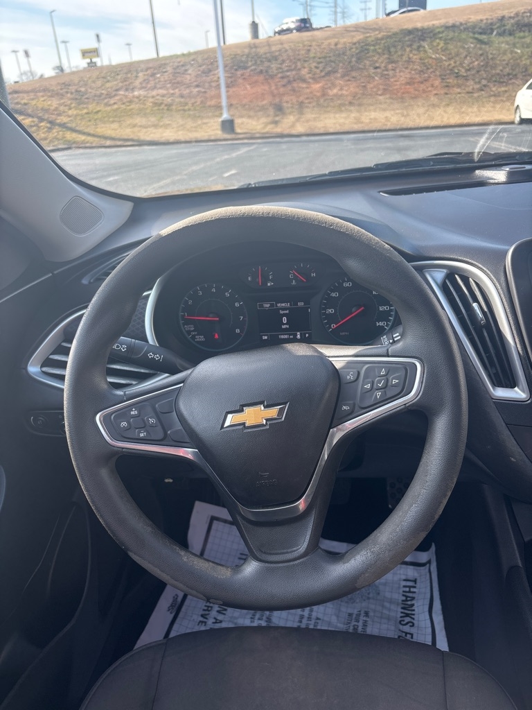 Chevrolet Malibu  2018