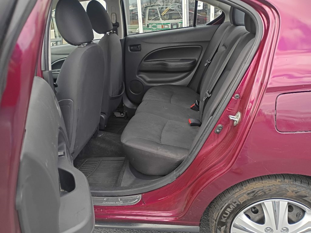 Mitsubishi Mirage G4  2020