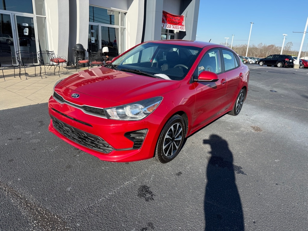 Kia Rio  2021