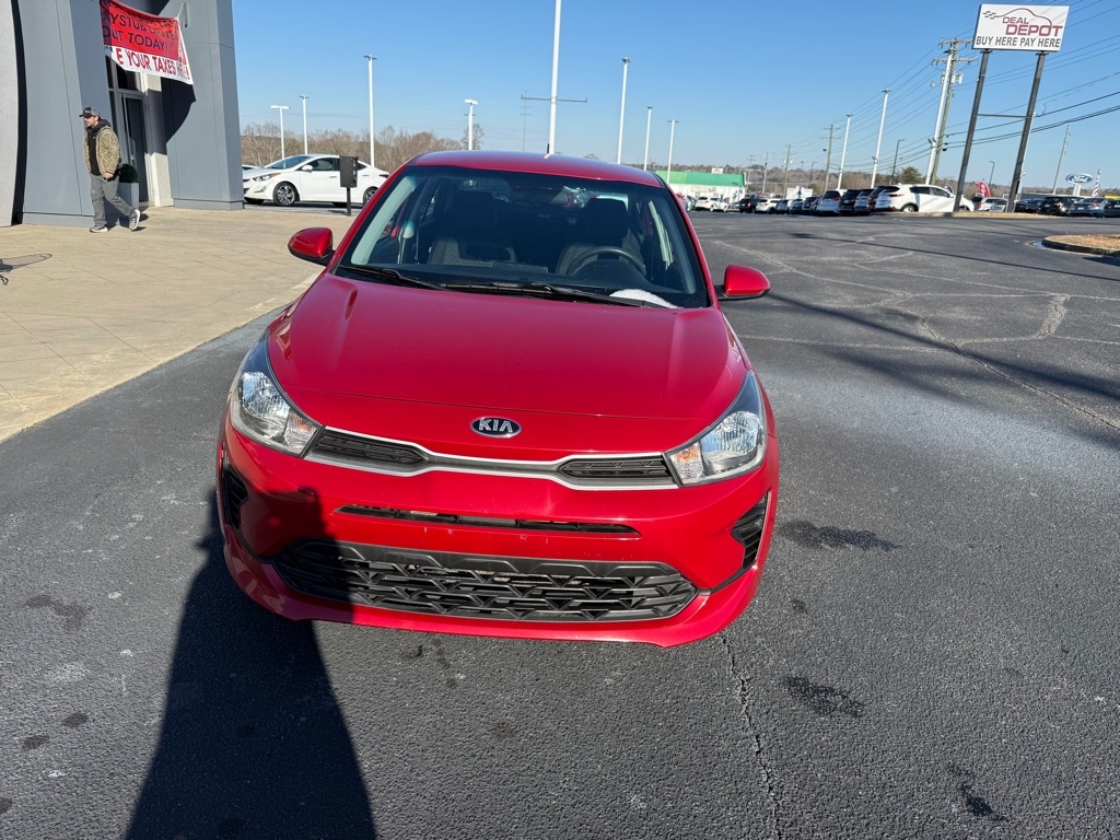 Kia Rio  2021