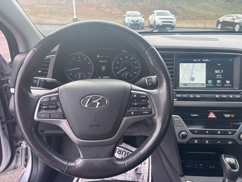 Hyundai Elantra  2018