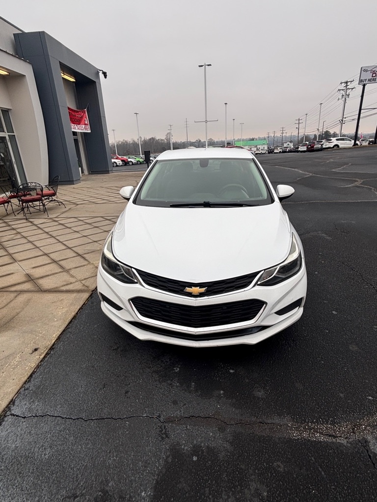 Chevrolet Cruze  2018