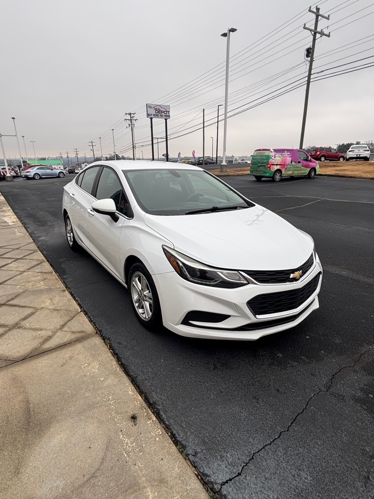Chevrolet Cruze  2018