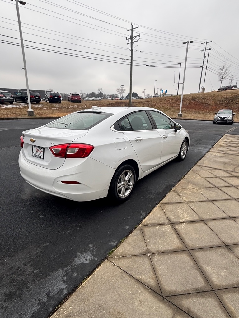 Chevrolet Cruze  2018