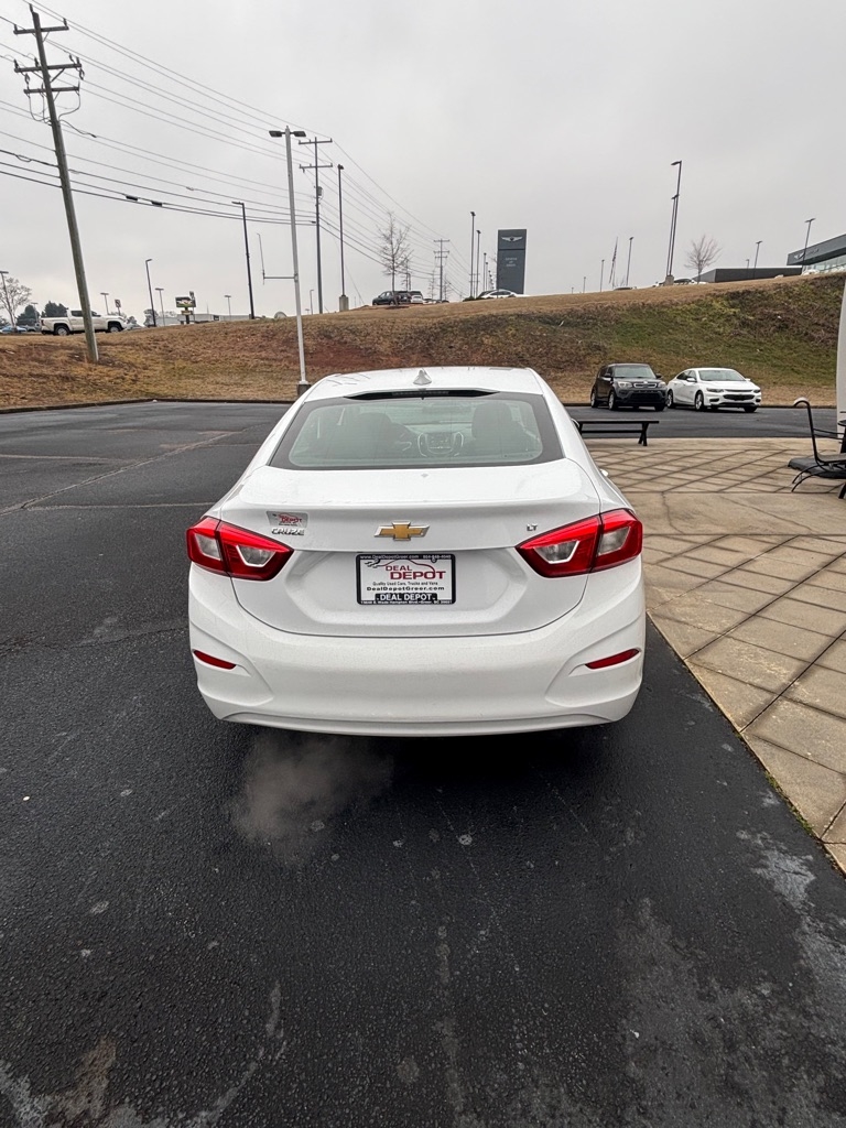 Chevrolet Cruze  2018