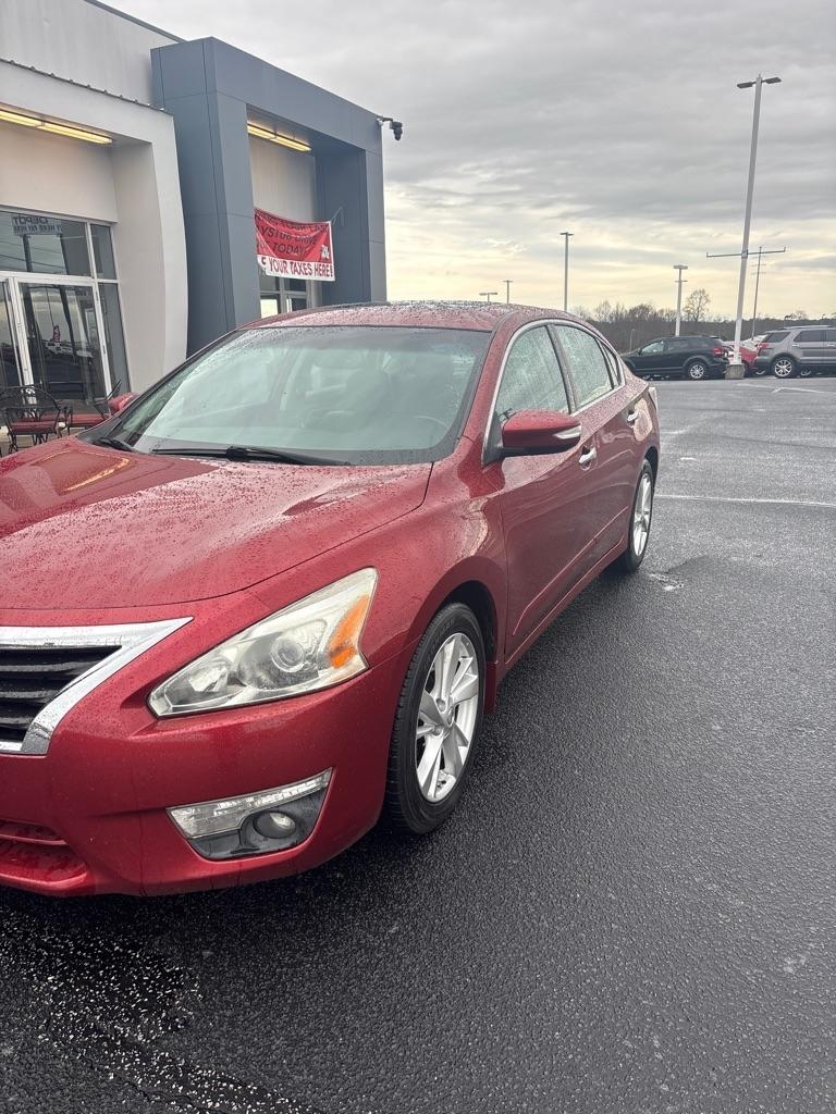 Nissan Altima  2015