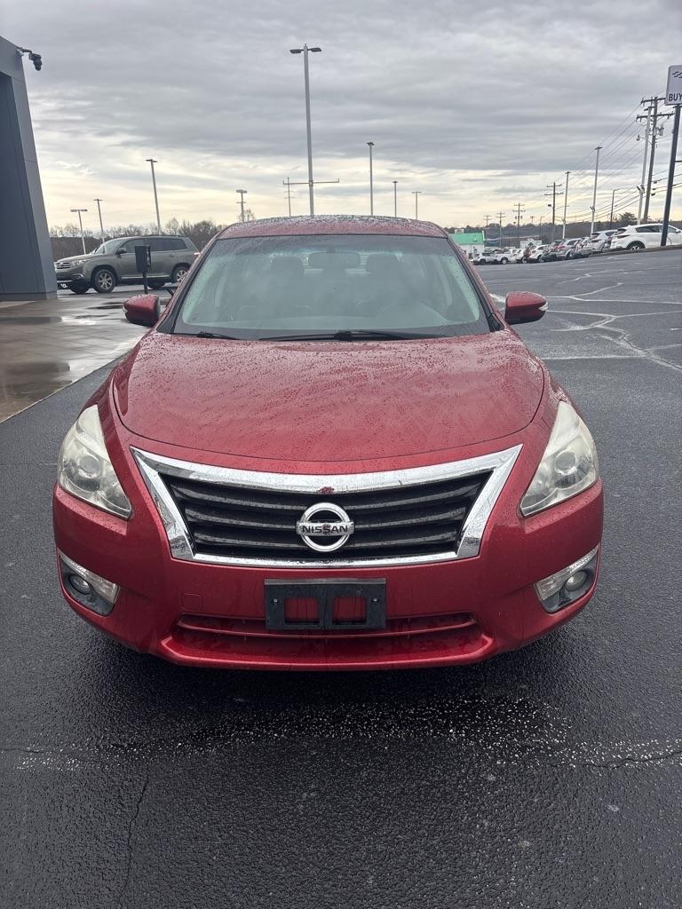 Nissan Altima  2015